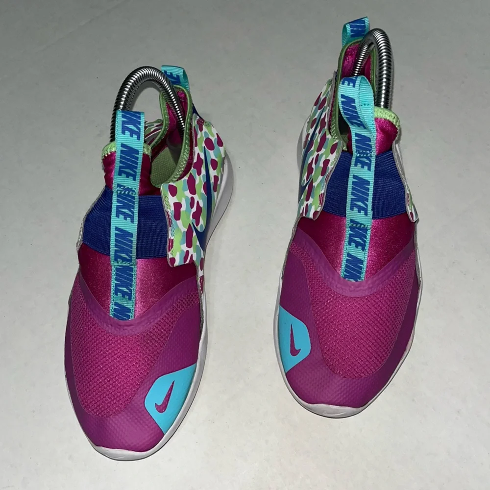 Nike Girls Flex Runner Shoes‎ CZ8118-600 4.5 Youth